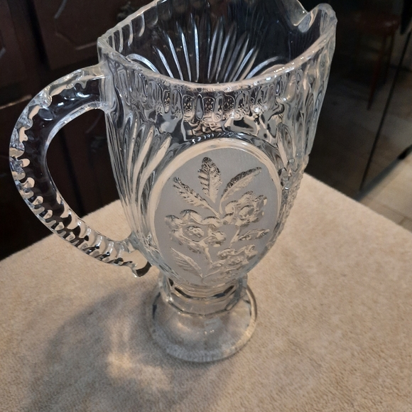 Crystal - Picture 4 of 4